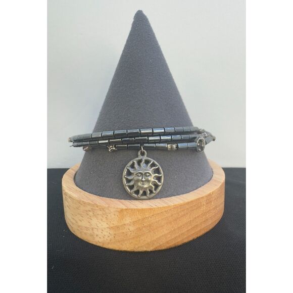 Sterling Silver & Hematite Sun/Moon Charm Wire Bracelet - Picture 2 of 3